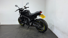 Yamaha Mt-09 (14MY)